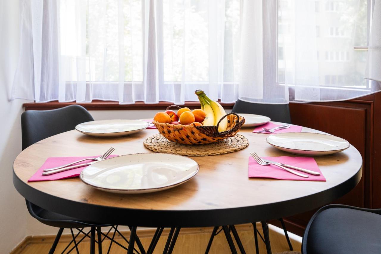 Cozy One-Bedroom Apartment Near City Center سراييفو المظهر الخارجي الصورة