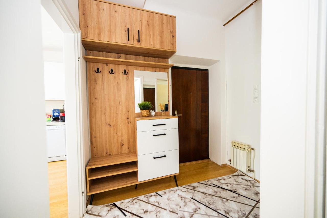 Cozy One-Bedroom Apartment Near City Center سراييفو المظهر الخارجي الصورة