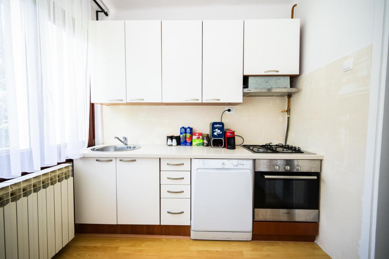 Cozy One-Bedroom Apartment Near City Center سراييفو المظهر الخارجي الصورة