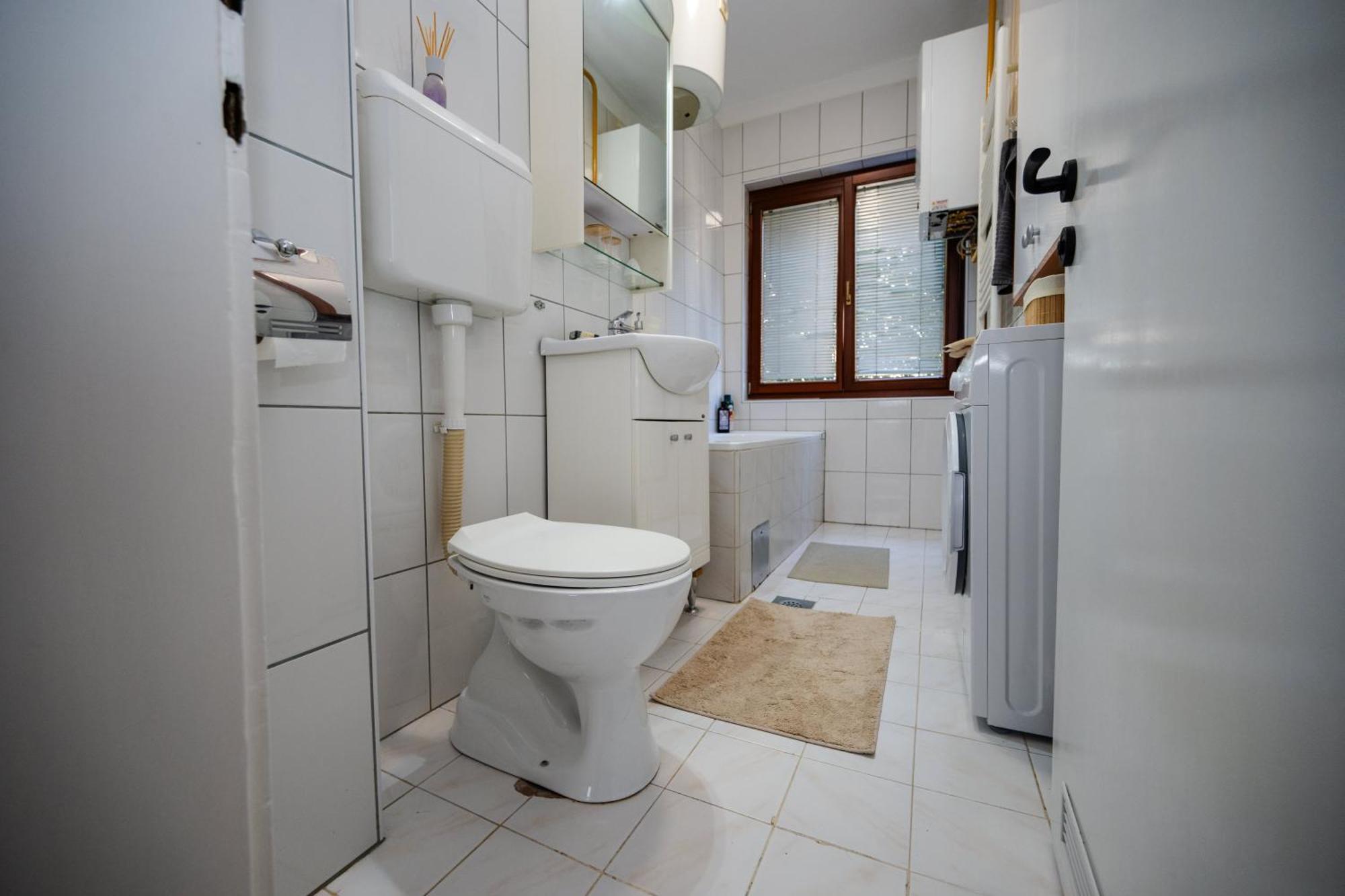 Cozy One-Bedroom Apartment Near City Center سراييفو المظهر الخارجي الصورة
